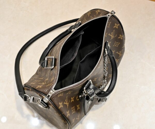 Luxury LV Handbag M15107