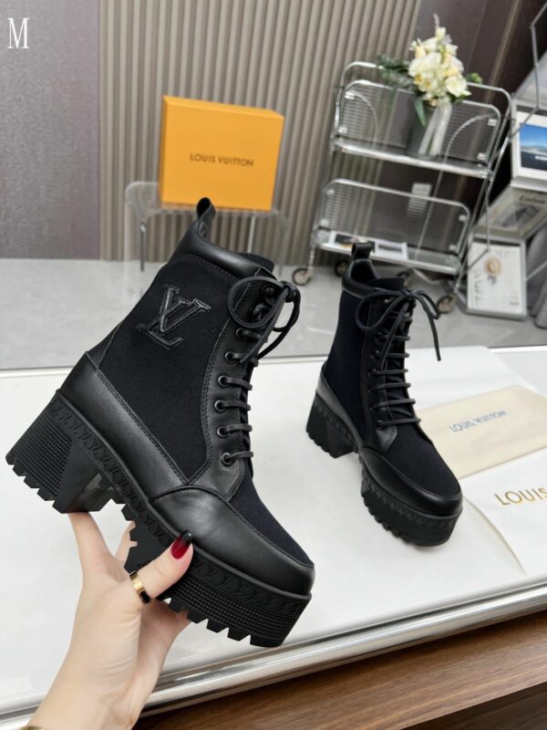 New Collection Fashion Women LV Shoes 1067