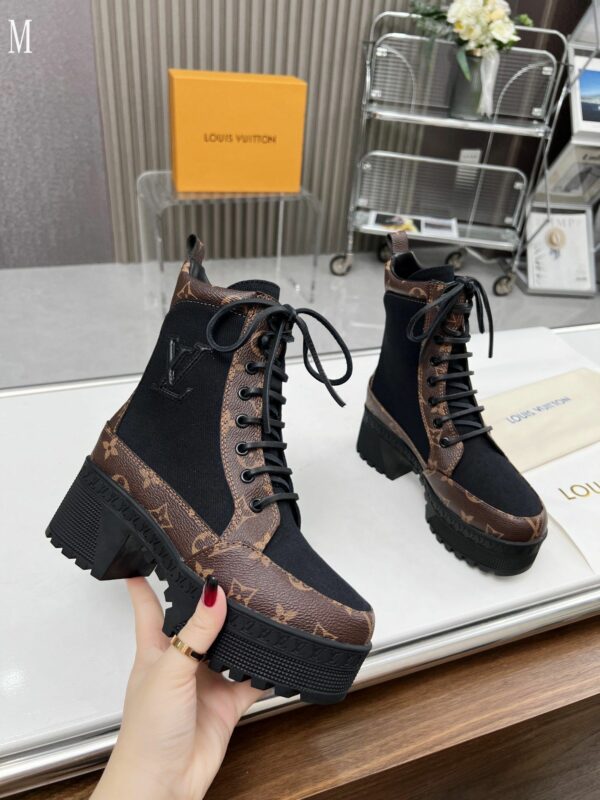 New Collection Fashion Women LV Shoes 1068