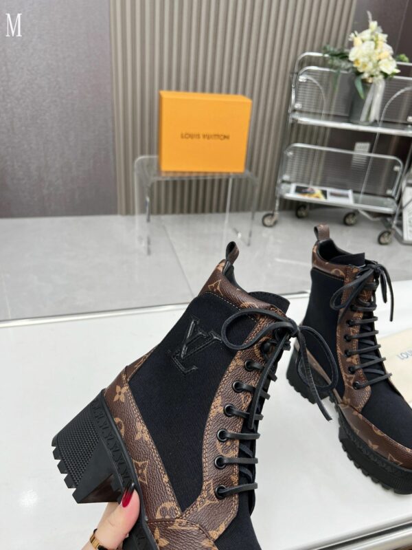 New Collection Fashion Women LV Shoes 1068