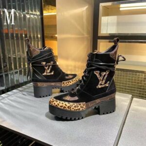 New Collection Fashion Women LV Shoes 1071