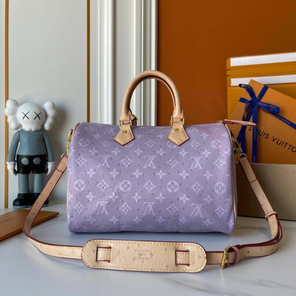 Luxury LV Handbag M16282.1