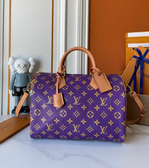 Luxury LV Handbag M16282.1