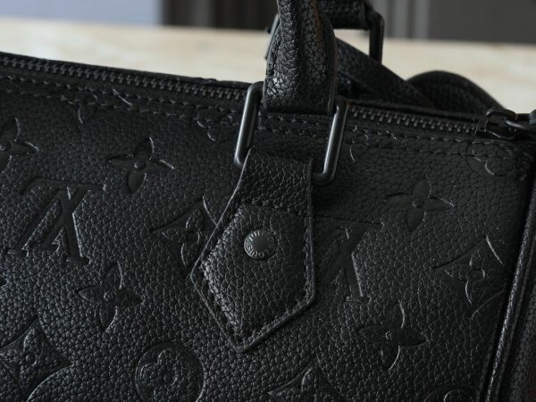 Luxury LV Handbag M40390.2