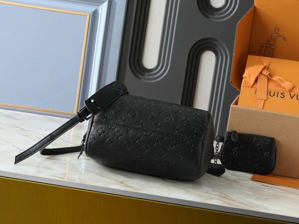 Luxury LV Handbag M40390.2
