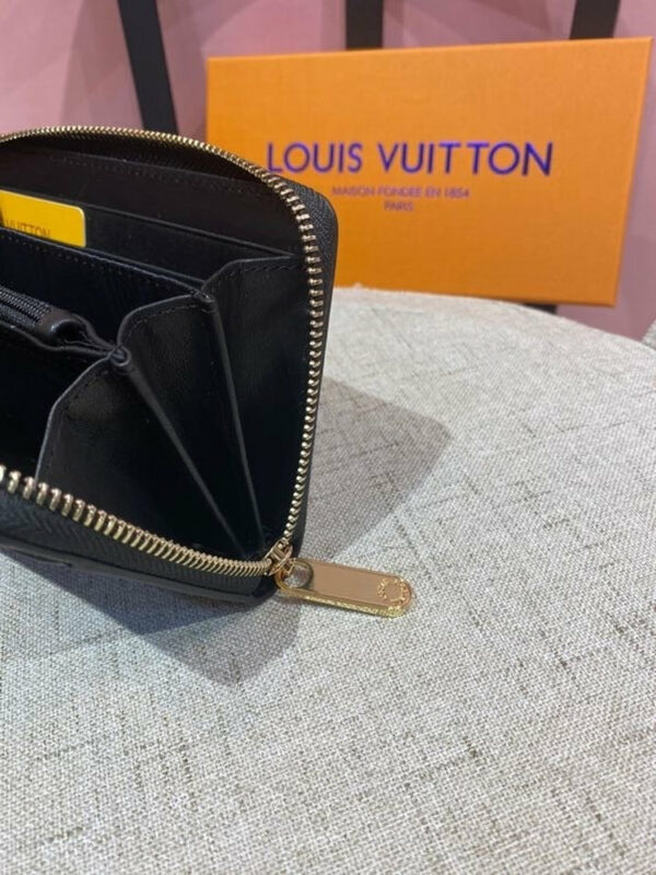 Luxury LV Wallet 6124