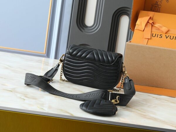 Luxury LV Handbag M53936