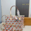 Stylish Fashion Carry Bag L5196