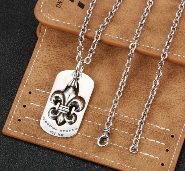 New Collection Fashion Chrome Hearts Necklace 081