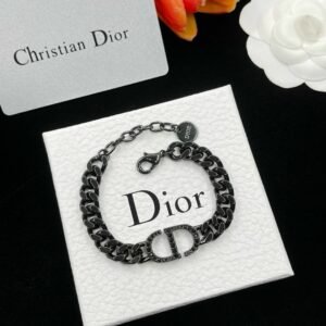 New Collection Fashion Dior Bracelet 36