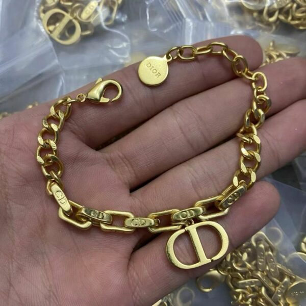 New Collection Fashion Dior Bracelet 19
