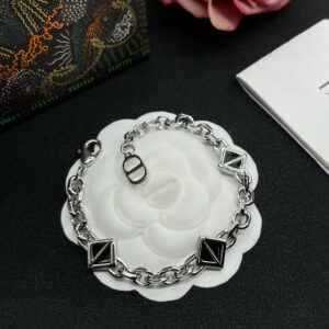 New Collection Fashion Dior Bracelet 98