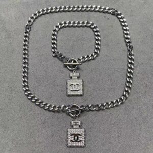 New Collection Fashion Chanel Bracelet 015