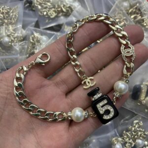 New Collection Fashion Chanel Bracelet 003