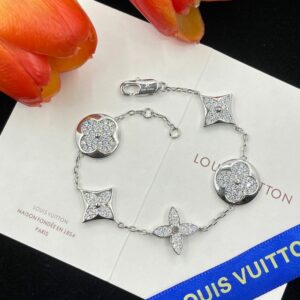 New Collection Fashion LV Bracelet 166
