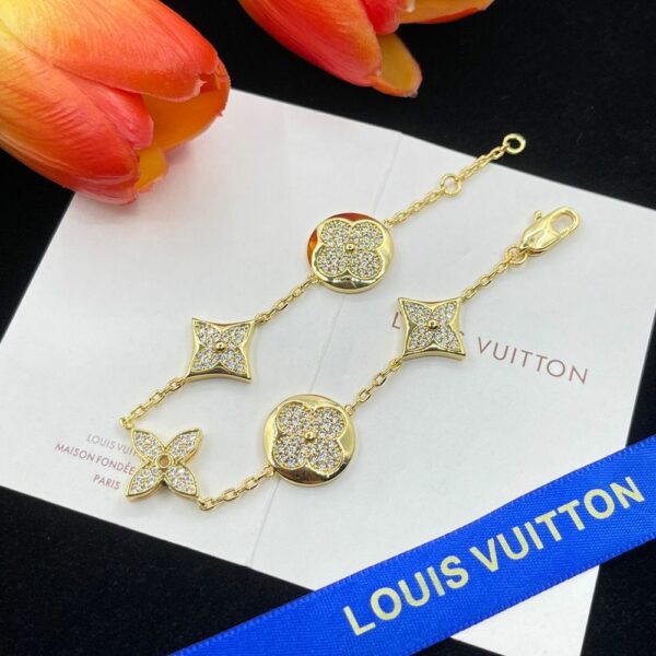 New Collection Fashion LV Bracelet 165