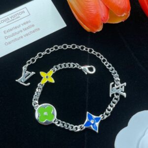 New Collection Fashion LV Bracelet 126