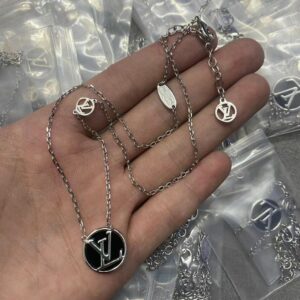 New Collection Fashion LV Bracelet 119