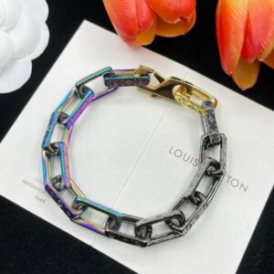 New Collection Fashion LV Bracelet 112