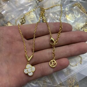 New Collection Fashion LV Necklace 092