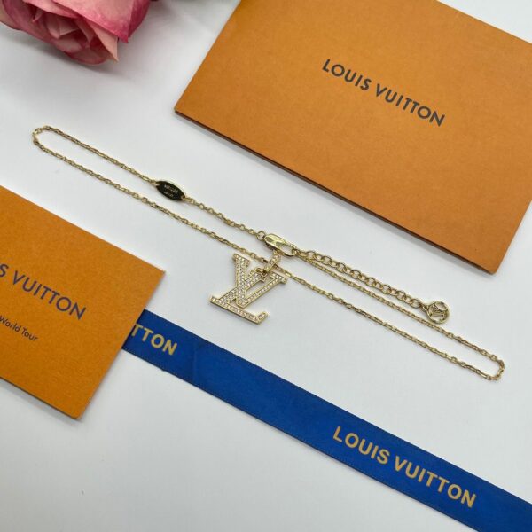 New Collection Fashion LV Necklace 070