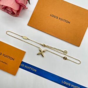 New Collection Fashion LV Necklace 068