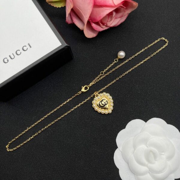 New Collection Fashion Gucci Gold Necklace Women 044