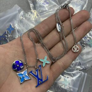 New Collection Fashion LV Necklace 030