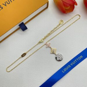New Collection Fashion LV Necklace 025