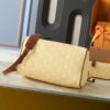 Stylish Fashion Carry L*V Handbag 1670