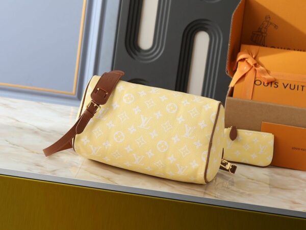 New Collection Fashion L*V Handbag 1670