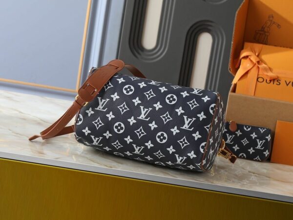 New Collection Fashion L*V Handbag 1670