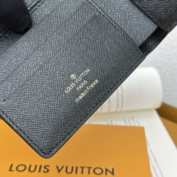 Luxury LV Wallet M60895