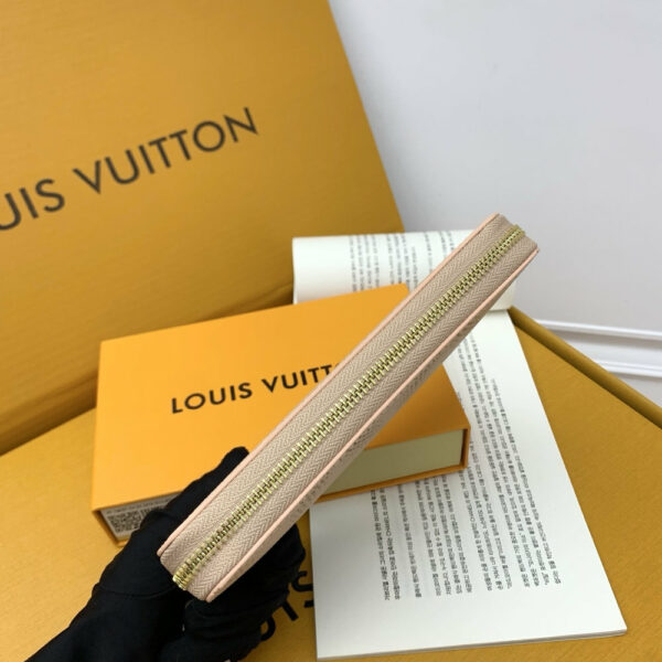 Luxury LV Wallet M13469