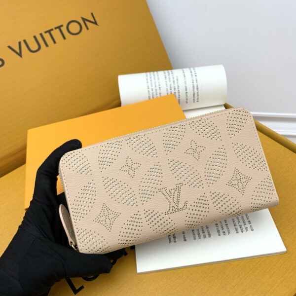 Luxury LV Wallet M13469