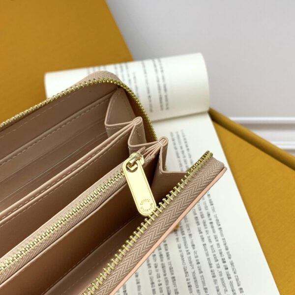 Luxury LV Wallet M13469