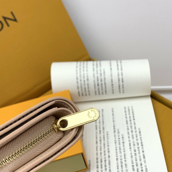 Luxury LV Wallet M13470
