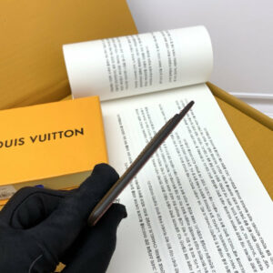 Luxury LV Wallet M12602