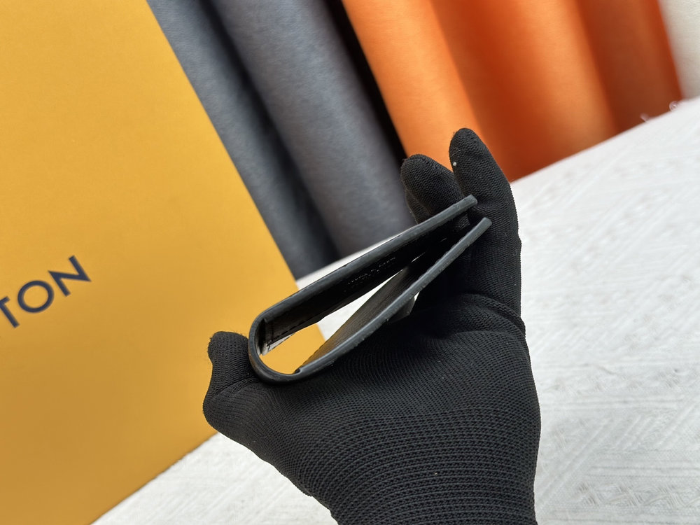 Luxury LV Wallet M60181.1 Luxury LV Wallet M60181.1