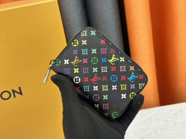Luxury LV Wallet M60067