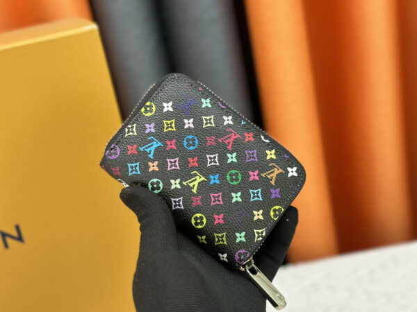 Luxury LV Wallet M60067