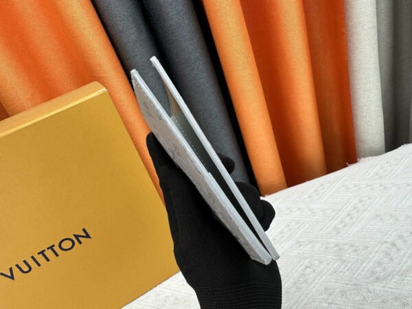 Luxury LV Wallet M60181-M64502