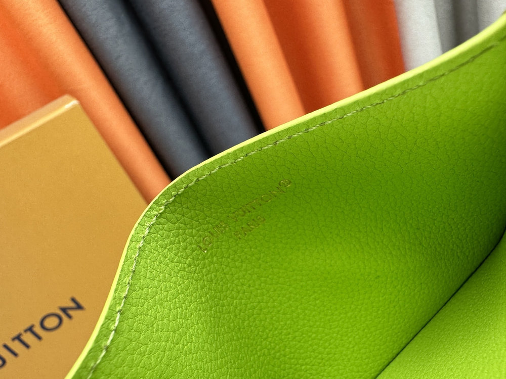 Luxury LV Wallet M13649 Luxury LV Wallet M13649