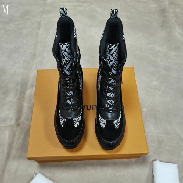 New Collection Fashion Women LV Shoes 1073