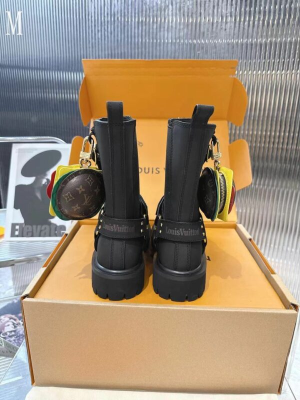 New Collection Fashion Women LV Shoes 1074