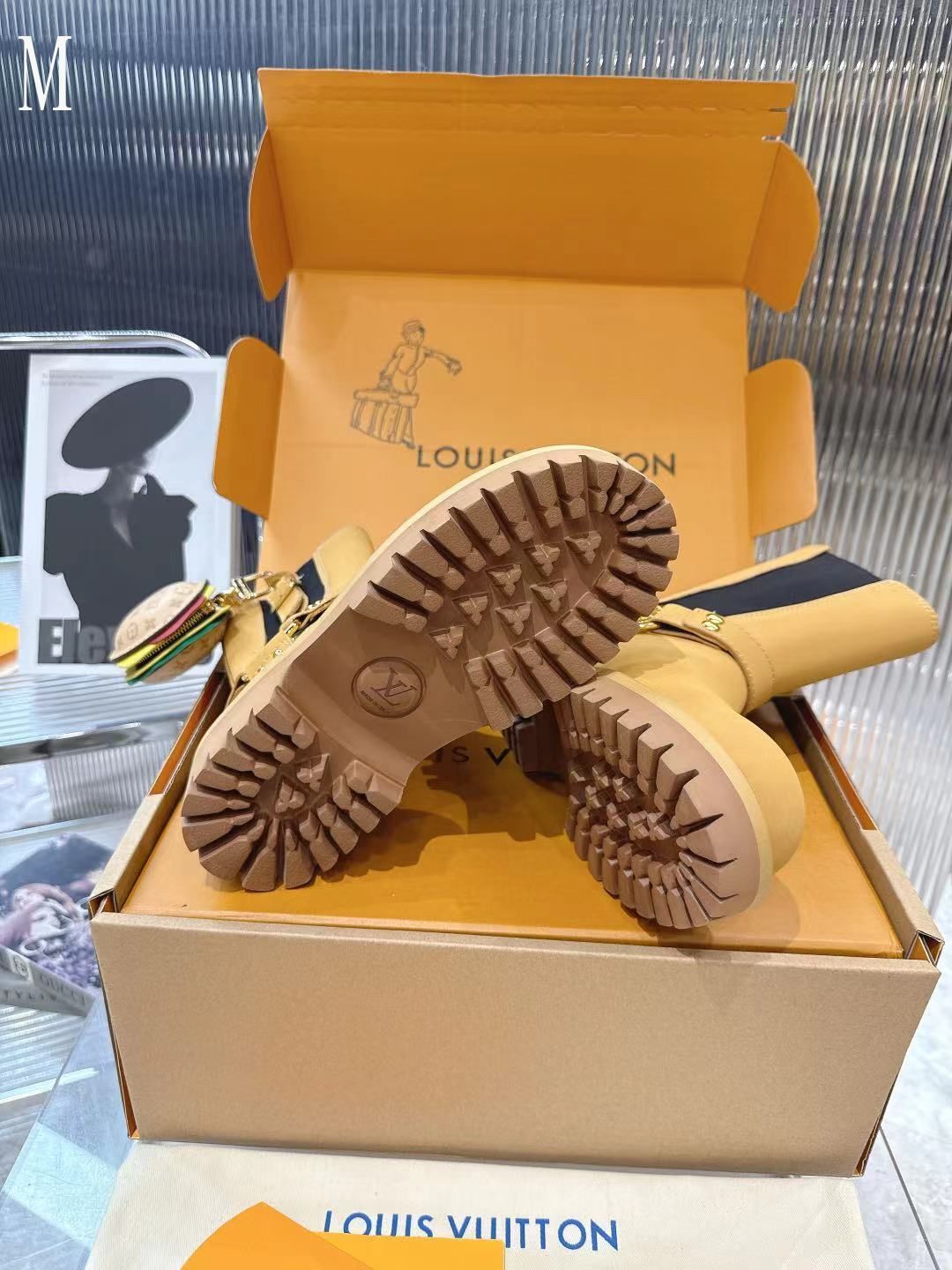 New Collection Fashion Women LV Shoes 1076 New Collection Fashion Women LV Shoes 1076