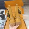 New Collection Fashion Women LV Shoes 1076 New Collection Fashion Women LV Shoes 1076