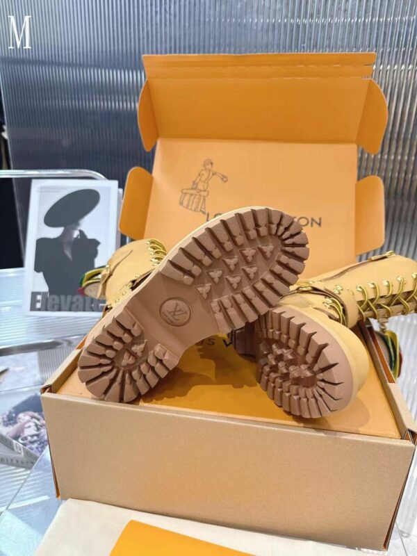 New Collection Fashion Women LV Shoes 1079