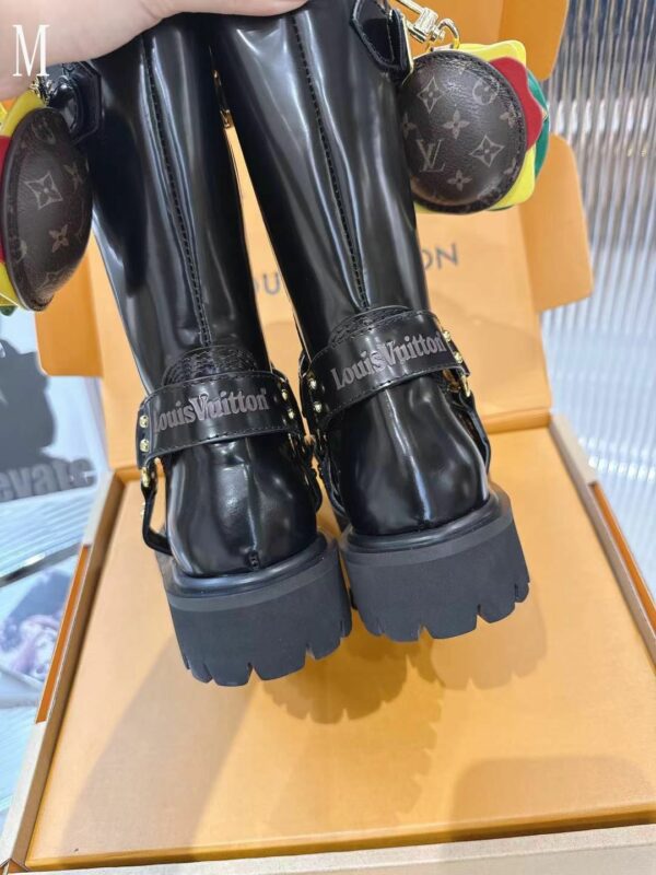 New Collection Fashion Women LV Shoes 1080