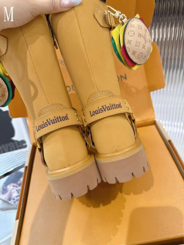 New Collection Fashion Women LV Shoes 1081